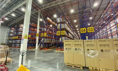 *VA A DAULE BODEGA  8490 m² ideal centro de distribución y logística