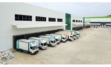 *VA A DAULE BODEGA  8490 m² ideal centro de distribución y logística