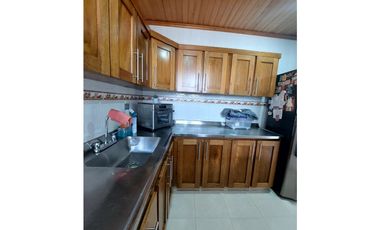 SE VENDE CASA EN BARRIO LAS VIÑAS DE MONTERIA