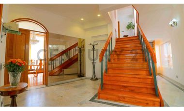Casa en Arriendo Charles Hamilton Las Condes