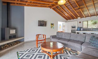 casa en arriendo en vereda la miel. Cod A22445