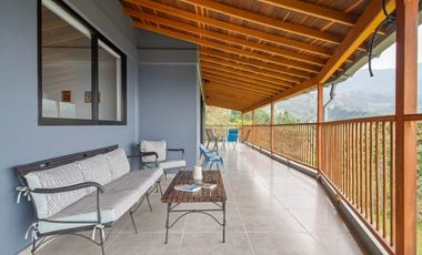 casa en arriendo en vereda la miel. Cod A22445