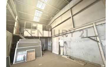 ARRIENDO TERRENO INDUSTRIAL CON GALPON / EL SALTO
