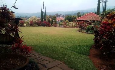 Villa Luas & Strategis Wilayah Tengah Tempat Wisata Ciater, Subang