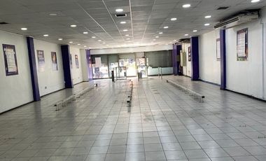 Venta Local calle Arlegui Planta Libre centro de Viña