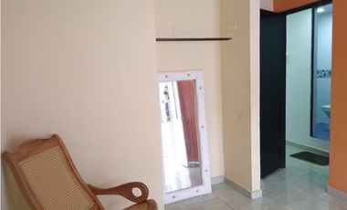 Casa de dos plantas en Las Gaviotas