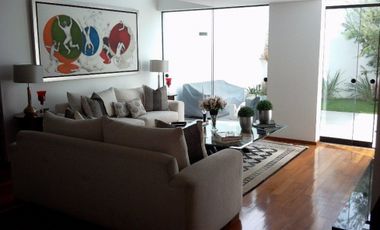 VENDO DEPARTAMENTO en zona GOLF de SAN ISIDRO - Lizardo Alzamora