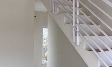 Rumah 2 lantai Jawa timur dengan Type 60/80 desain Mezzanine