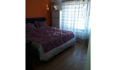 Chalet 4 ambientes. Patio. Quincho. Zona Chauvin.