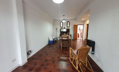 Departamento en venta de 3 ambientes en Quilmes Oeste Centro