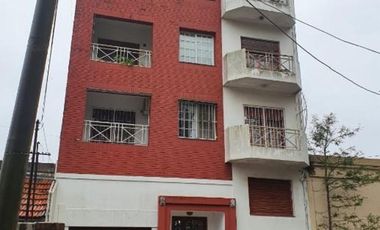 Departamento en venta de 3 ambientes en Quilmes Oeste Centro