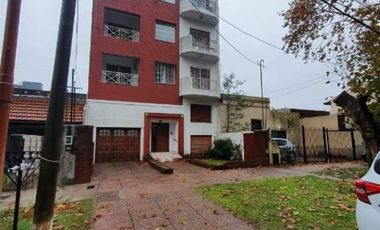 Departamento en venta de 3 ambientes en Quilmes Oeste Centro
