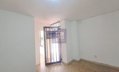 COD. 4066 - SE ARRIENDA APARTAESTUDIO - BARRIO: EL PRADO