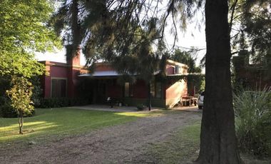 Excelente oportunidad casa de campo en Club de Campo Santa Catalina - Mallmann Propiedades