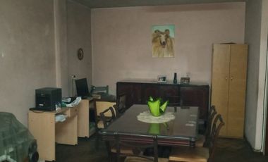 Venta Depto. Tipo casa. con local. c/Terraza