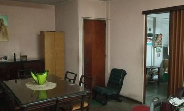 Venta Depto. Tipo casa. con local. c/Terraza