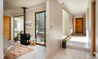 Casa en venta de 6 dorm. en Curacaví