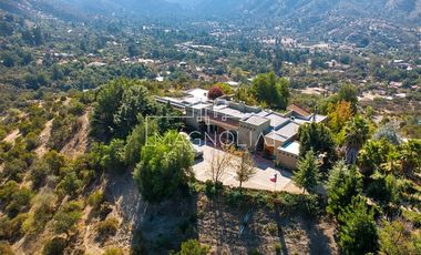 Casa en venta de 6 dorm. en Curacaví
