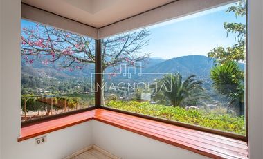 Casa en venta de 6 dorm. en Curacaví