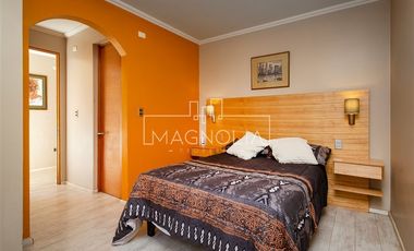 Casa en venta de 6 dorm. en Curacaví