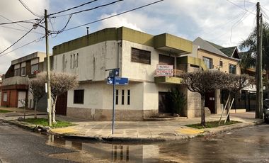 Casa  en Venta Ramos Mejia / La Matanza (A108 7682)