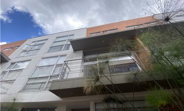 Casa Venta/Arriendo Gratamira terraza 7 m2 y patio 27 m2
