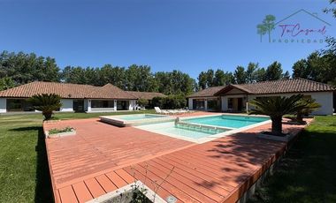 Casa en parcela arriendo 4D/5B piscina y quincho - Talagante