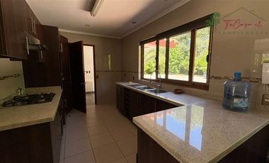 Casa en parcela arriendo 4D/5B piscina y quincho - Talagante