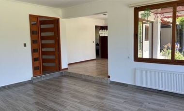 Casa en parcela arriendo 4D/5B piscina y quincho - Talagante