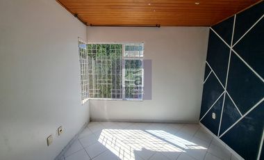 COD. 4637 - SE ARRIENDA CASA - BARRIO: MUTIS