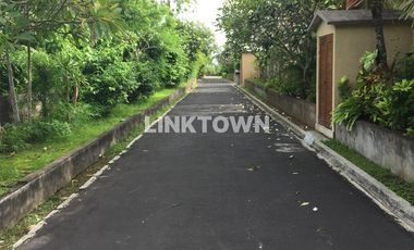 Dijual tanah di lokasi kompleks elit Edenia.