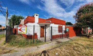 Casa en venta en Burzaco Este