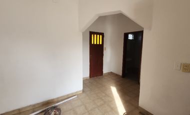 Casa en venta en Burzaco Este