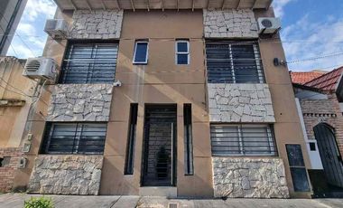 Duplex en venta en Lanus Este