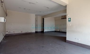 Locales Comerciales Venta AV. Elmer Faucett y Tomas Valle - CALLAO