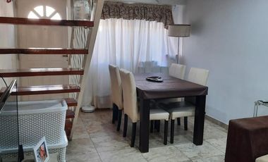 VENDO DÚPLEX 2 AMB. 1/2 VILLA LUZURIAGA (ZONA DEVON)