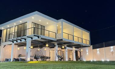 CASA EN VENTA, 8 RECÁMARAS, TLAYACAPAN MORELOS