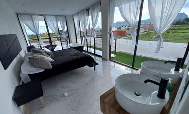 CASA EN VENTA, 8 RECÁMARAS, TLAYACAPAN MORELOS