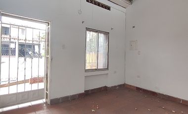 apartaestudio en arriendo en loma de bolivar. Cod A20225