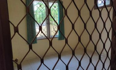Disewakan Rumah Siap Huni Lokasi di Nginden Intan Barat, Surabaya