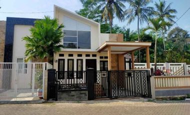 Rumah model Villa Modern murah siap Bangun di Tlogowaru