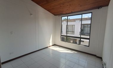 casa en venta en los corales. Cod V5410