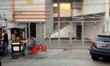 Rumah disewakan di Bulak, Surabaya