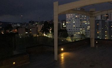 CASA EN VENTA EN BOSQUES DE LAS PALMAS