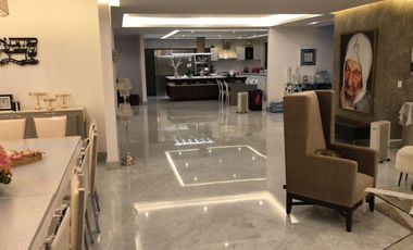 CASA EN VENTA EN BOSQUES DE LAS PALMAS