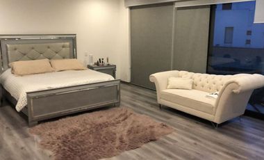 CASA EN VENTA EN BOSQUES DE LAS PALMAS