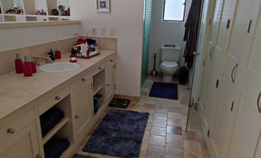 CASA EN CH , FRENTE A RANCHO SAN FRANCISCO, EN AV. DESIERTO DE LOS LEONES.