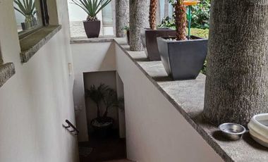 CASA EN CH , FRENTE A RANCHO SAN FRANCISCO, EN AV. DESIERTO DE LOS LEONES.