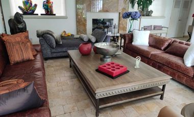 CASA EN CH , FRENTE A RANCHO SAN FRANCISCO, EN AV. DESIERTO DE LOS LEONES.