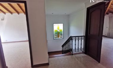 casa en arriendo en benedictinos. Cod A775220